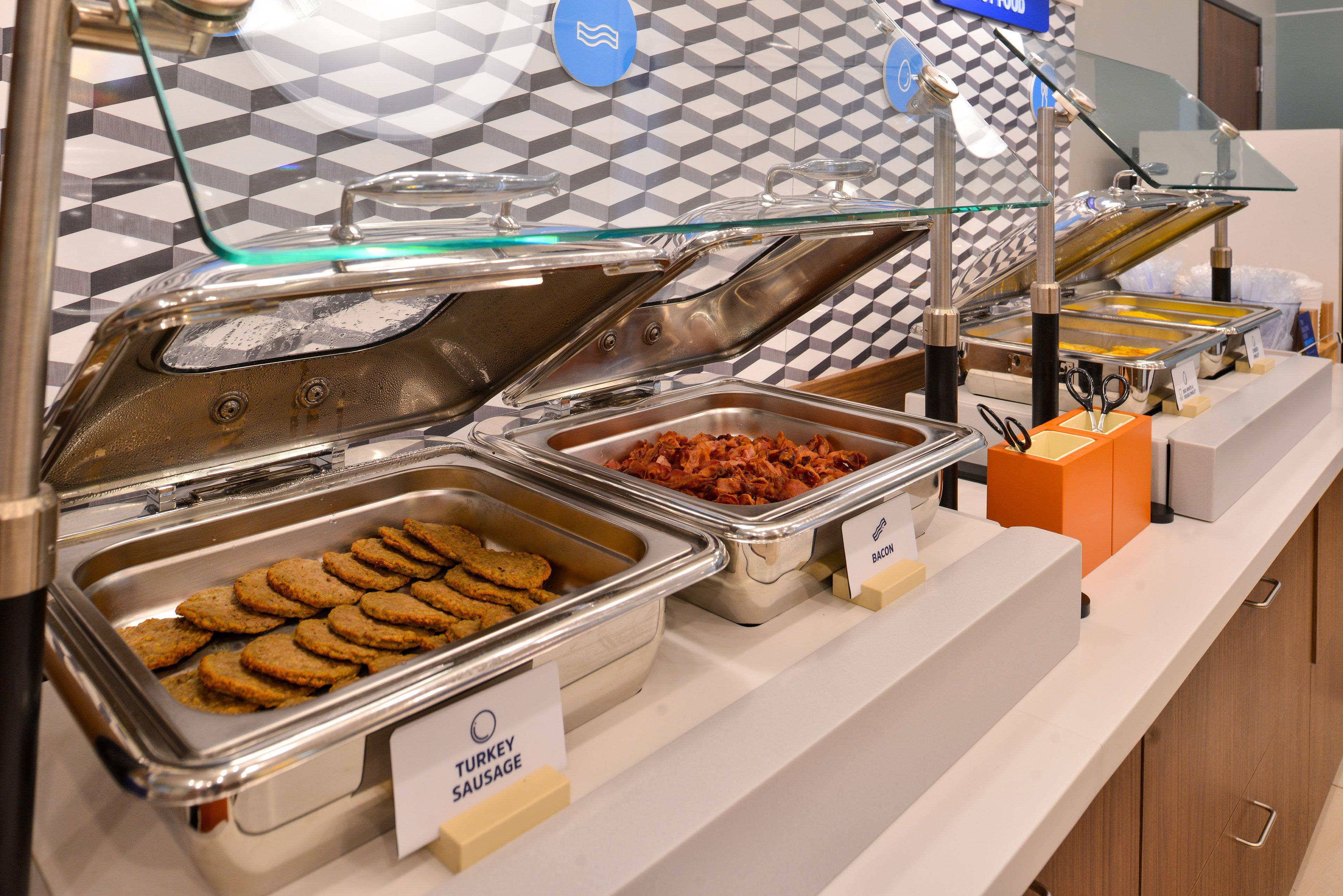 Holiday Inn Express Hotel & Suites Cleveland-Richfield By Ihg Brecksville Bagian luar foto