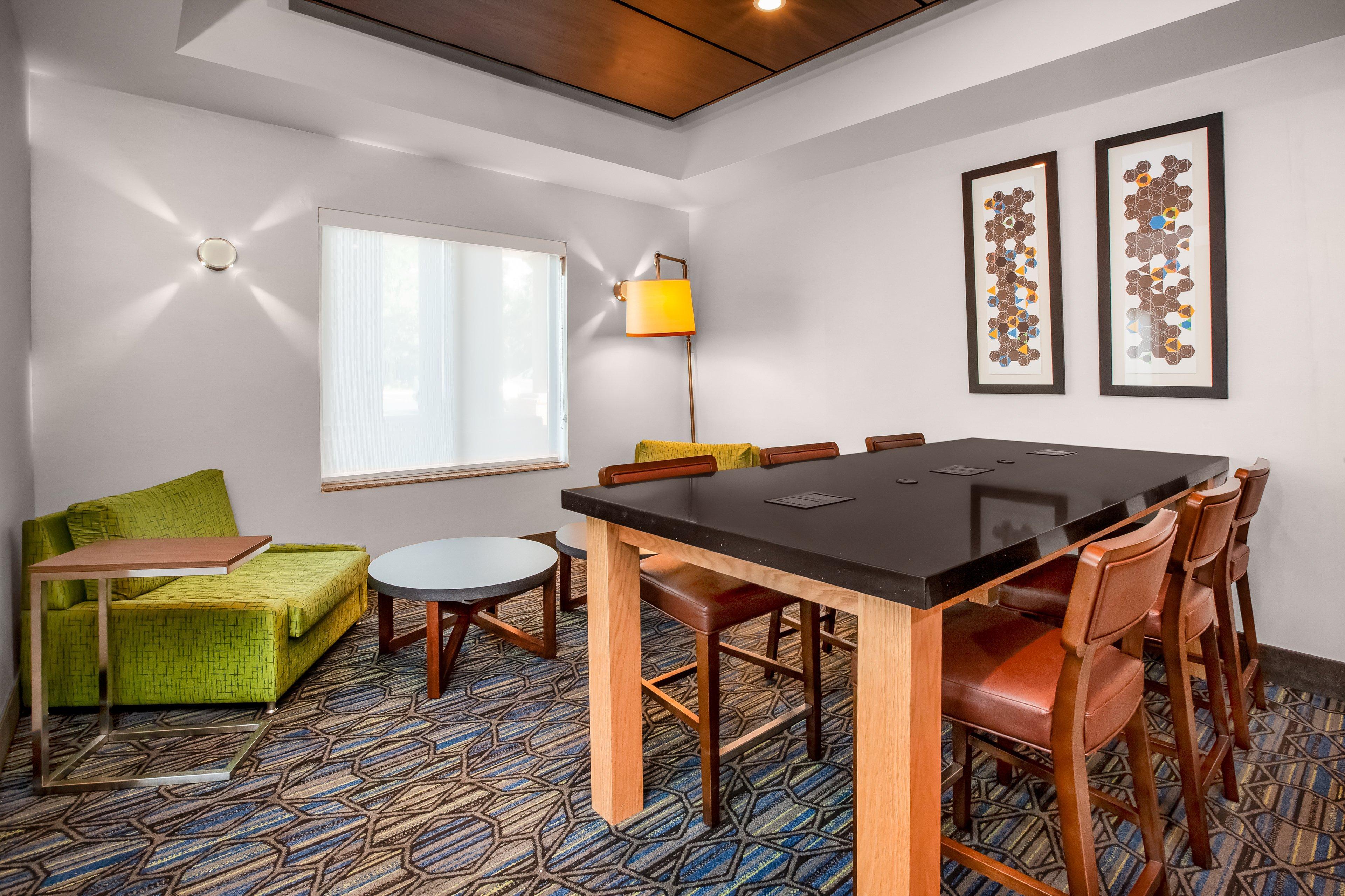 Holiday Inn Express Hotel & Suites Cleveland-Richfield By Ihg Brecksville Bagian luar foto