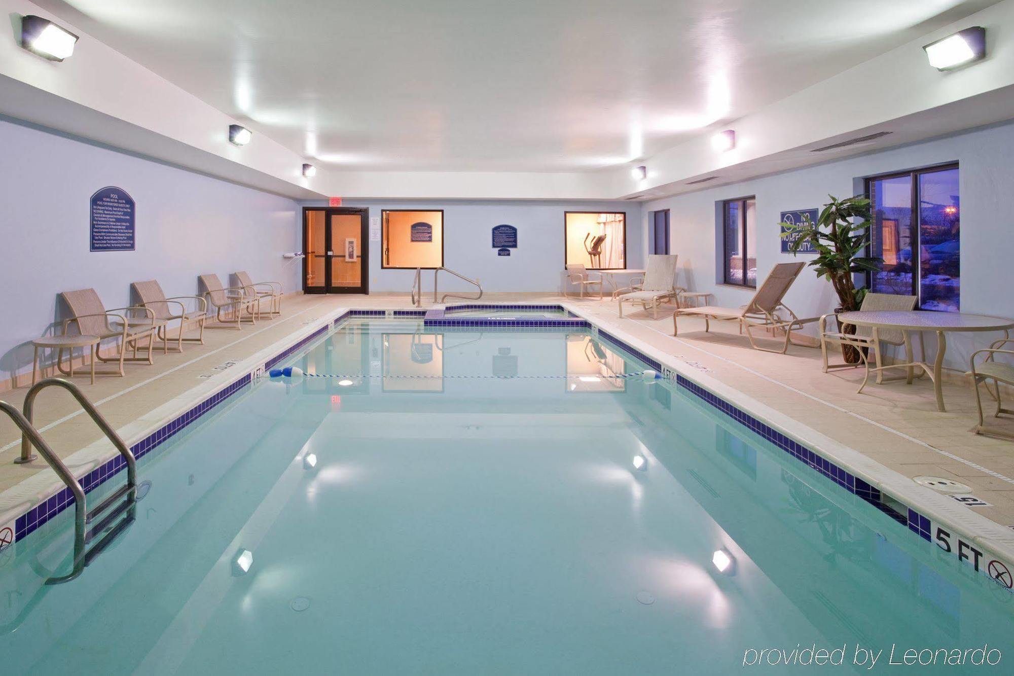 Holiday Inn Express Hotel & Suites Cleveland-Richfield By Ihg Brecksville Fasilitas foto