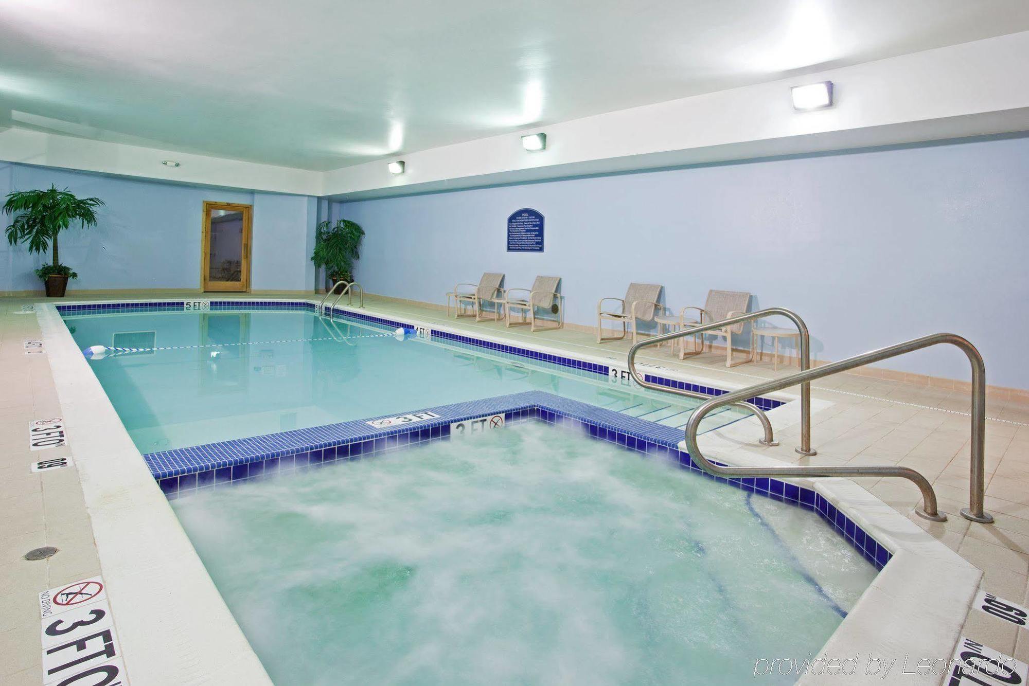 Holiday Inn Express Hotel & Suites Cleveland-Richfield By Ihg Brecksville Fasilitas foto